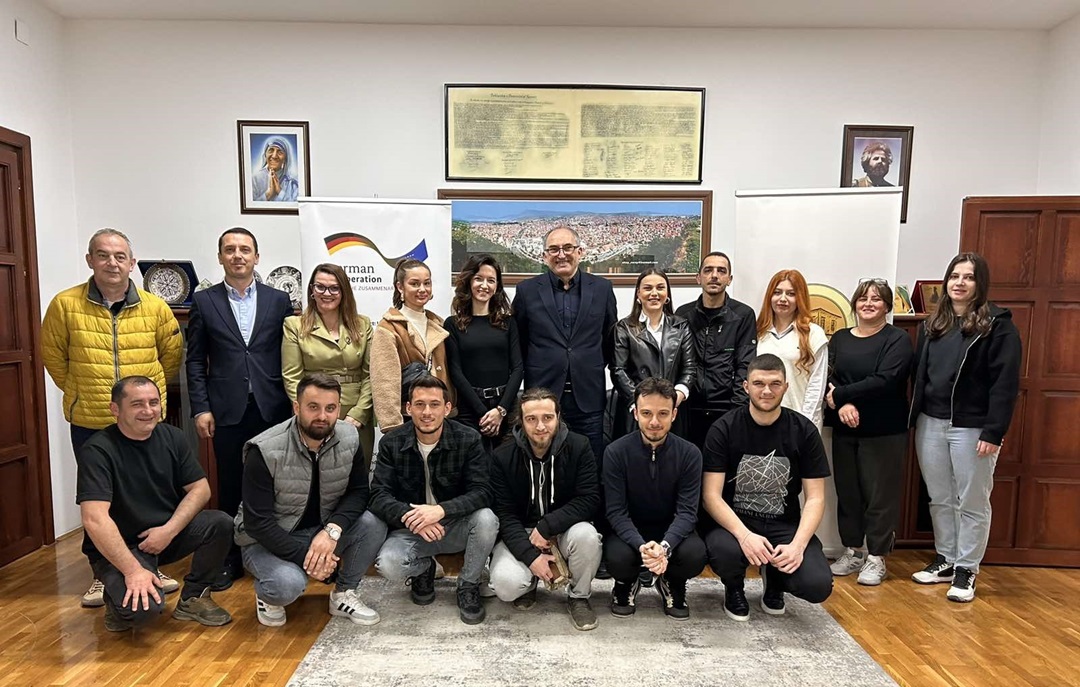 Start-Up Grant Beneficiaries Sign Contracts in Prizren Municipality